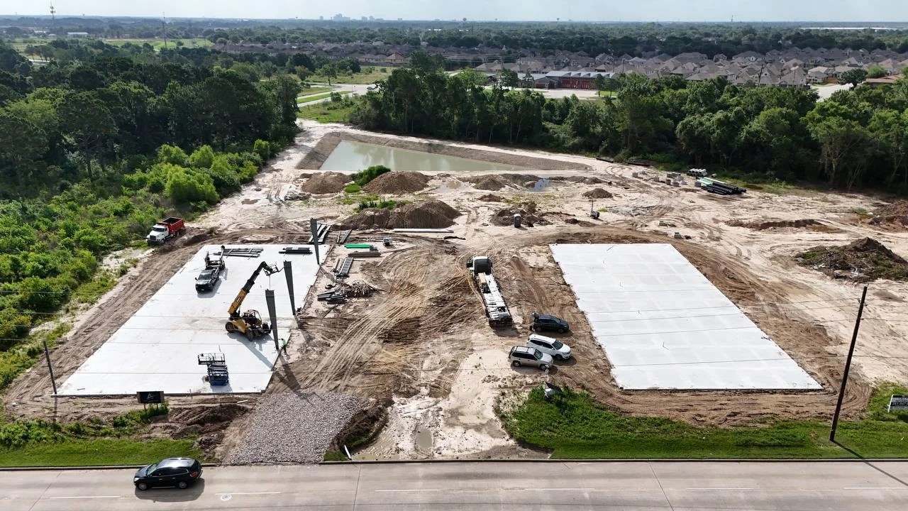 Day 102: PEMB steel erection underway, first structural columns being set, 11 June 2026